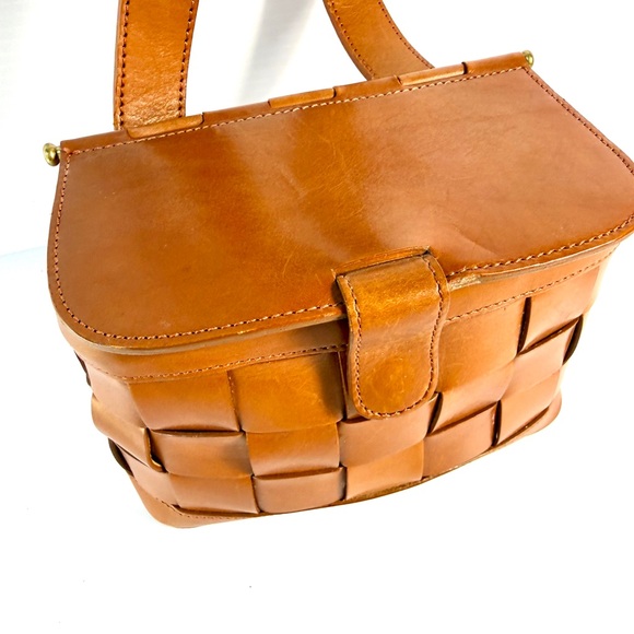 Donna Karan Tan Woven Crossbody Bag - Picture 3 of 11